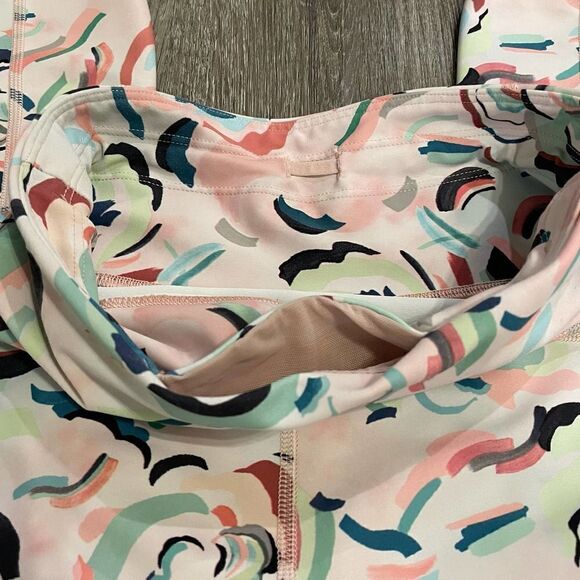 Athleta Ultimate Stash II Capri Leggings - Size: XS - Picture 8 of 8